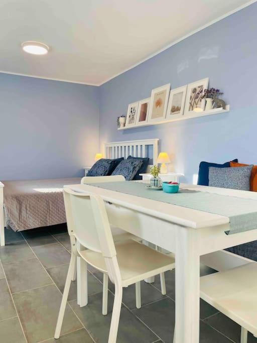 Cozy, Newly Renovated Apartment In Gavrio. Ngoại thất bức ảnh